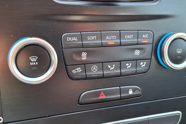 Renault Megane din 2020 cu 86.735 km - oferta REN132281 - foto 7