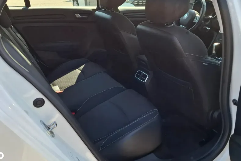 Renault Megane din 2020 cu 86.735 km - oferta REN132281 - foto 15
