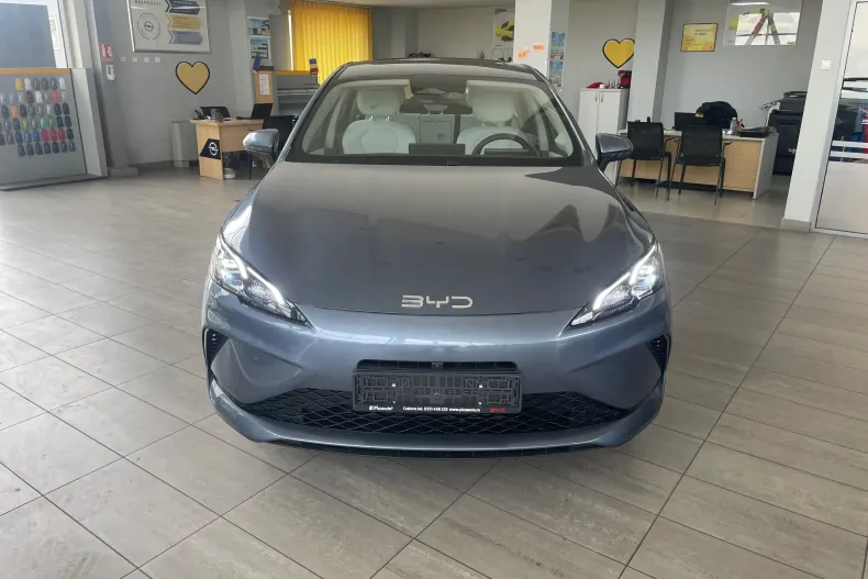 BYD SEAL din 2025 cu 1 km - oferta BYD132296 - foto 3
