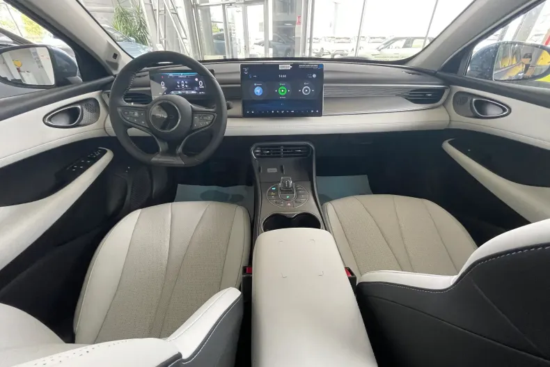 BYD SEAL din 2025 cu 1 km - oferta BYD132296 - foto 12