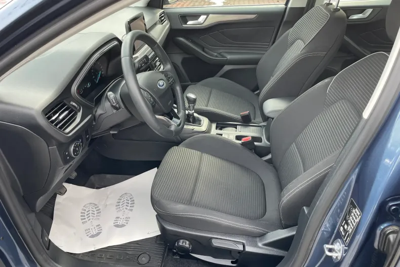 Ford Focus din 2020 cu 22.615 km - oferta FOR132301 - foto 9