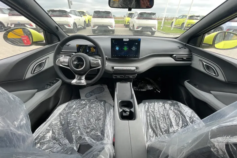 BYD DOLPHIN din 2025 cu 1 km - oferta BYD132305 - foto 18