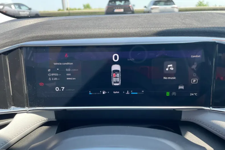 Geely Starray din 2024 cu 8.955 km - oferta GEE132308 - foto 20