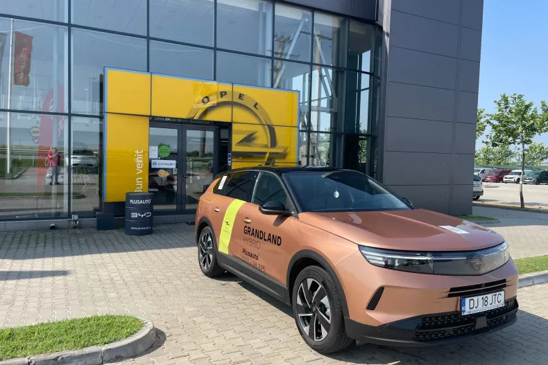 Opel Grandland din 2025 cu 6.000 km - oferta OPE132309 - foto 1