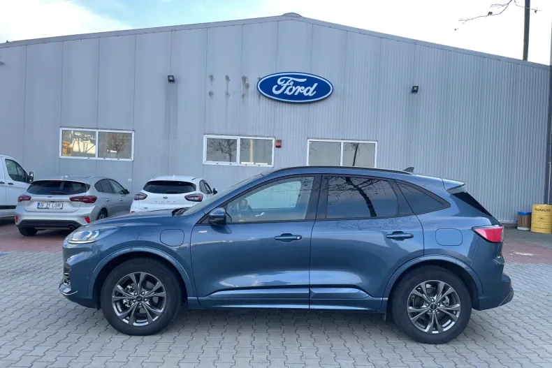 Ford Kuga din 2023 cu 20.895 km - oferta FOR132316 - foto 4