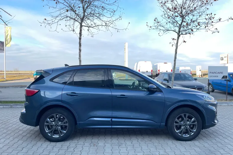 Ford Kuga din 2023 cu 20.895 km - oferta FOR132316 - foto 8