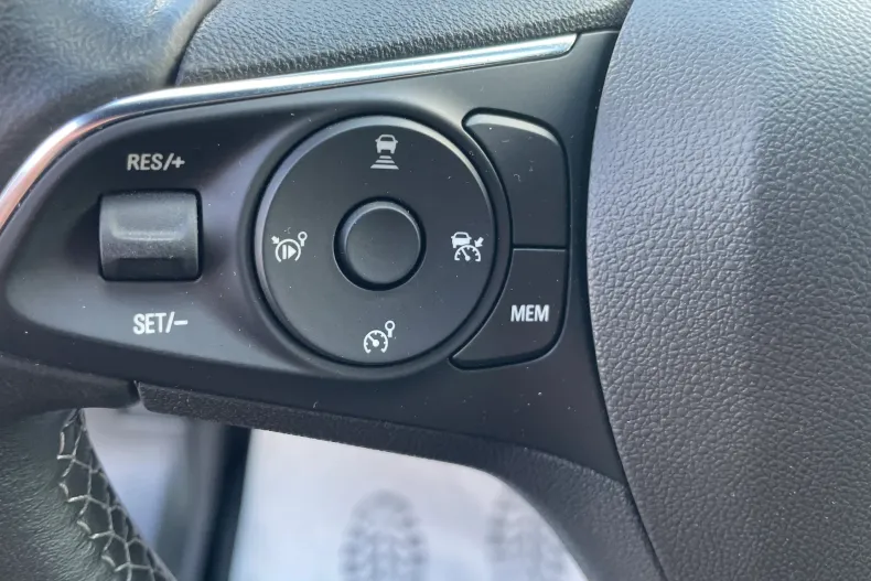 Opel Mokka din 2023 cu 10.340 km - oferta OPE132325 - foto 16