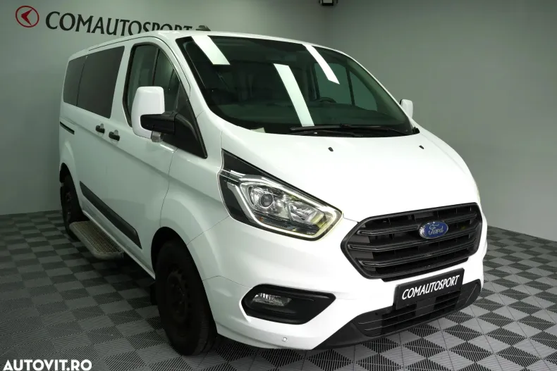 Ford Transit Custom din 2019 cu 133.000 km - oferta FOR132327 - foto 1