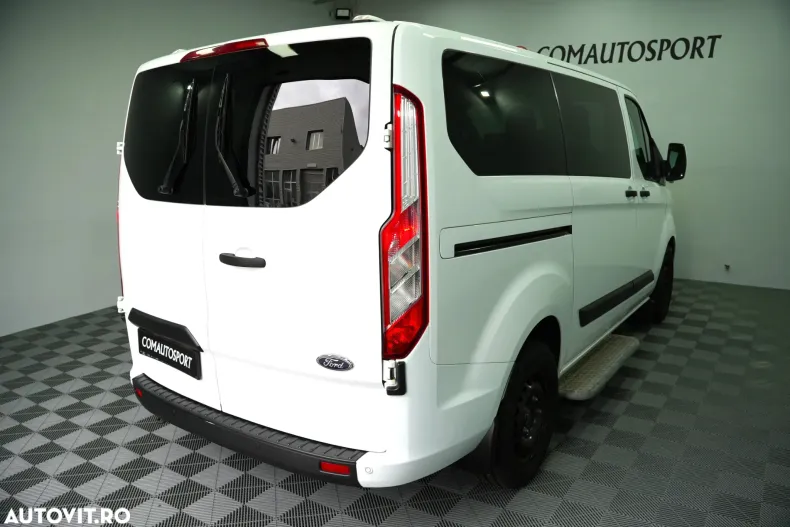 Ford Transit Custom din 2019 cu 133.000 km - oferta FOR132327 - foto 6