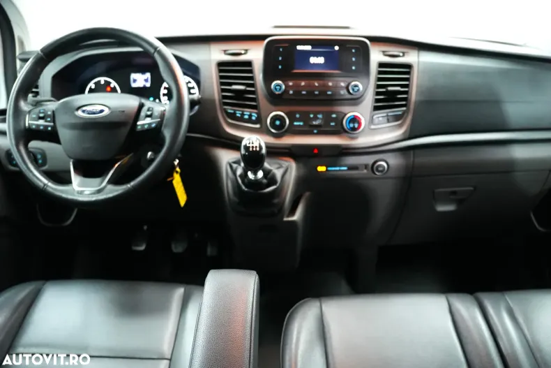 Ford Transit Custom din 2019 cu 133.000 km - oferta FOR132327 - foto 7