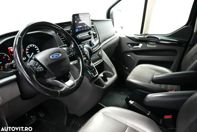 Ford Tourneo Custom din 2019 cu 130.000 km - oferta FOR132332 - foto 8