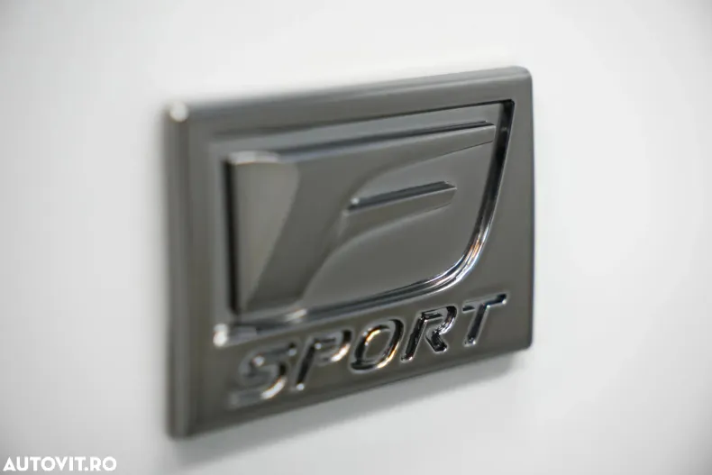 Lexus Seria RX din 2024 cu 10 km - oferta LEX132355 - foto 10