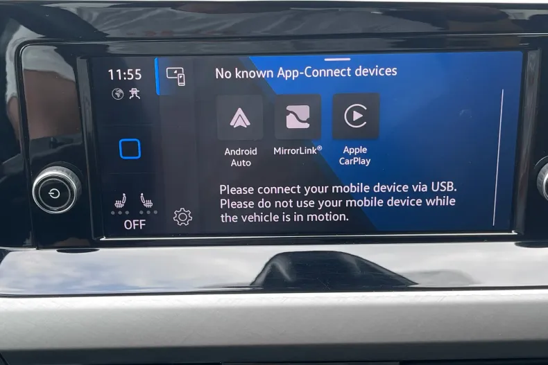 Volkswagen Golf din 2023 cu 42.437 km - oferta VOL132367 - foto 17