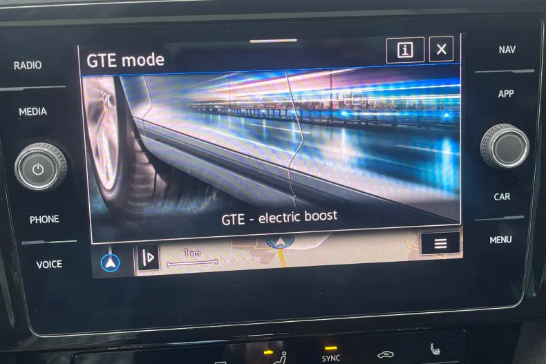 Volkswagen Passat din 2021 cu 158.137 km - oferta VOL132369 - foto 23