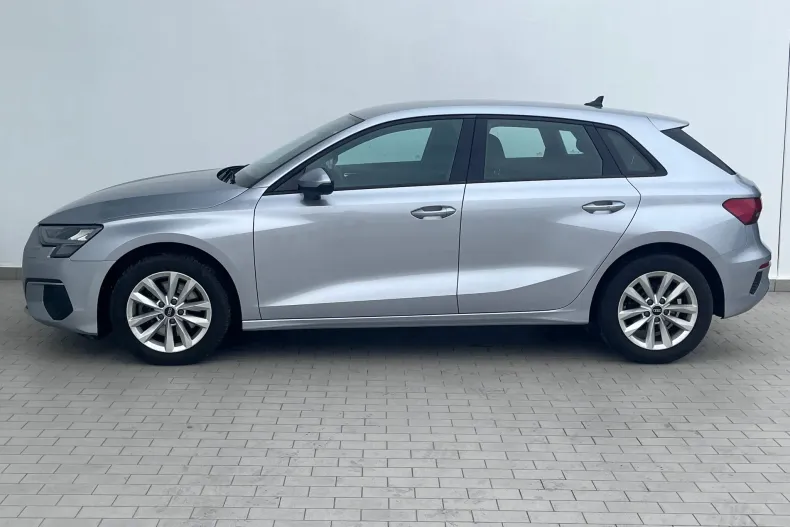 Audi A3 din 2021 cu 93.317 km - oferta AUD132371 - foto 3