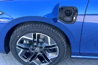 Volkswagen Passat din 2025 cu 6.500 km - oferta VOL132381 - foto 7