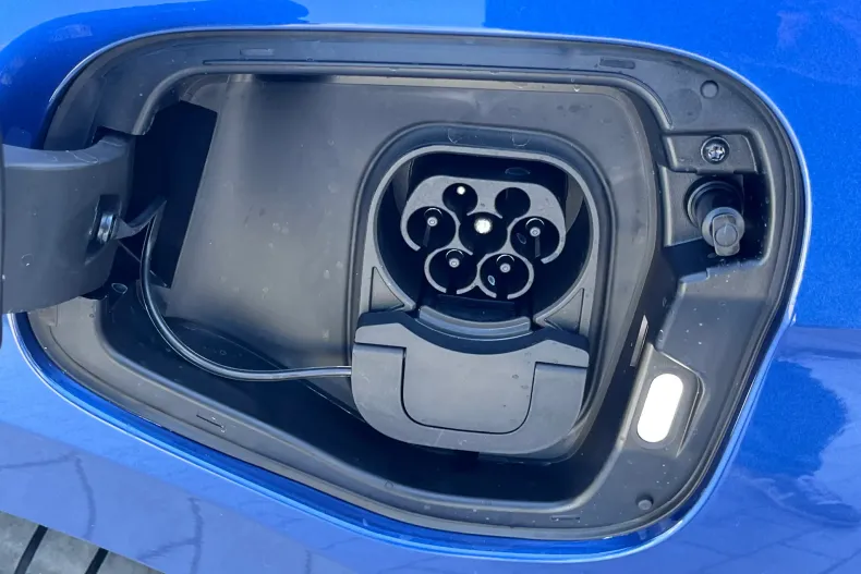 Volkswagen Passat din 2025 cu 6.500 km - oferta VOL132381 - foto 8