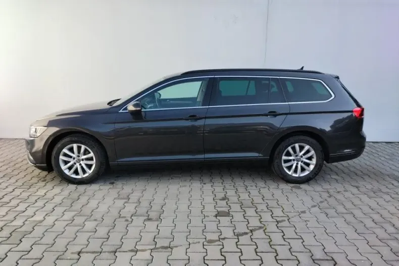 Volkswagen Passat din 2022 cu 148.522 km - oferta VOL132388 - foto 4