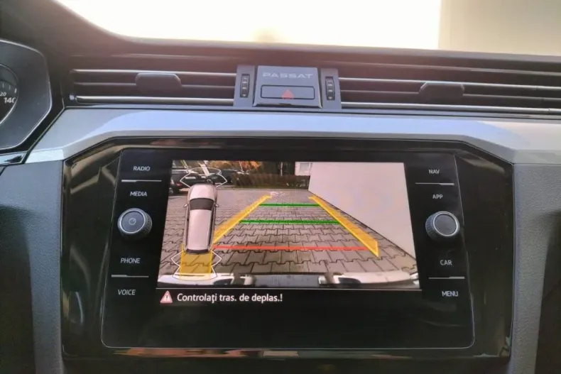 Volkswagen Passat din 2022 cu 148.522 km - oferta VOL132388 - foto 15