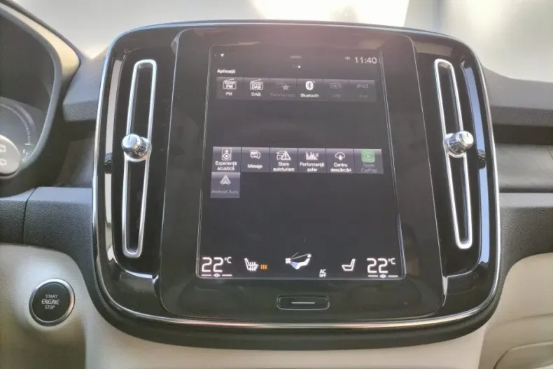 Volvo XC40 din 2023 cu 27.964 km - oferta VOL132390 - foto 12