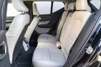 Volvo XC40 din 2023 cu 27.964 km - oferta VOL132390 - foto 19