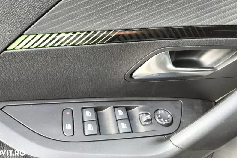 Peugeot 2008 din 2024 cu 28.000 km - oferta PEU132394 - foto 17