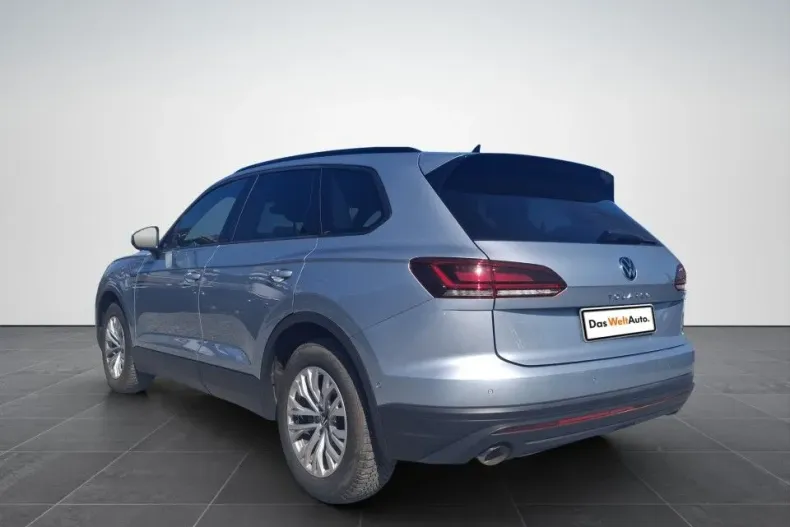 Volkswagen Touareg din 2023 cu 37.142 km - oferta VOL132398 - foto 4