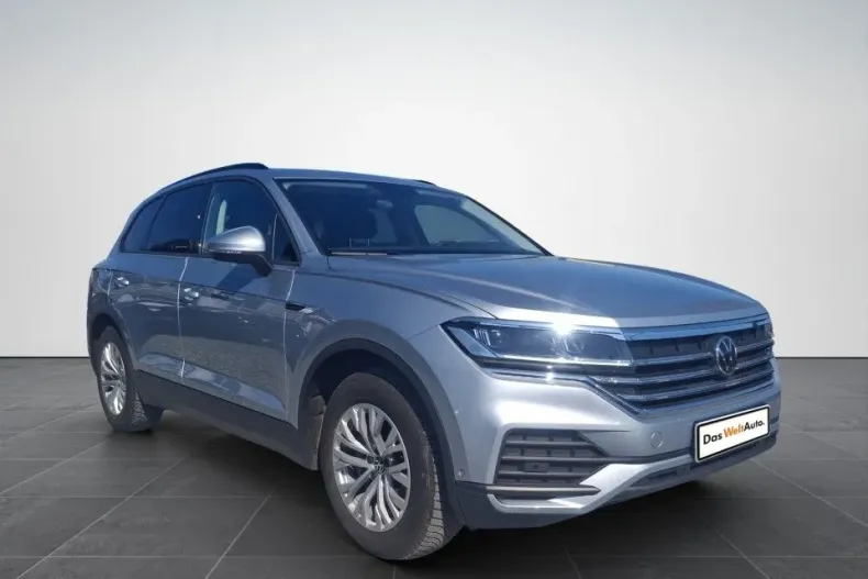 Volkswagen Touareg din 2023 cu 37.142 km - oferta VOL132398 - foto 8