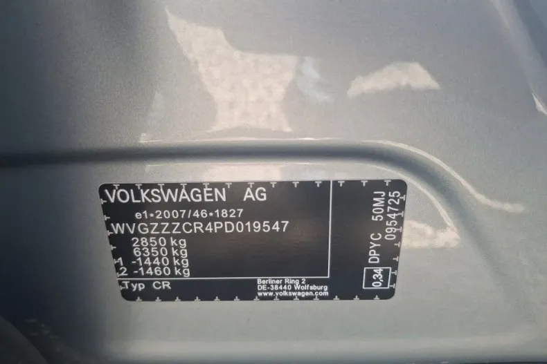 Volkswagen Touareg din 2023 cu 37.142 km - oferta VOL132398 - foto 23