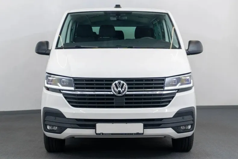 Volkswagen Transporter din 2024 cu 13.943 km - oferta VOL132400 - foto 4