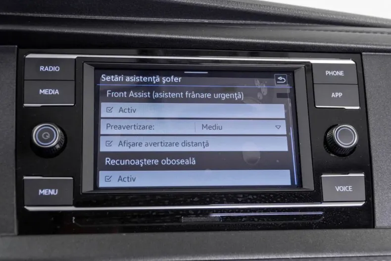 Volkswagen Transporter din 2024 cu 13.943 km - oferta VOL132400 - foto 16