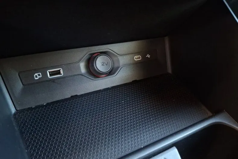 MG MG3 din 2024 cu 19.254 km - oferta MG0132404 - foto 21