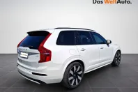 Volvo XC90 din 2024 cu 18.976 km - oferta VOL132405 - foto 6