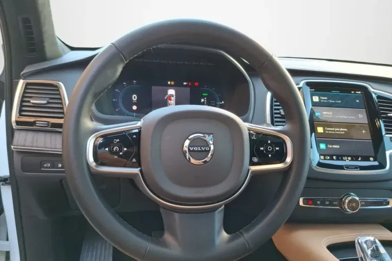 Volvo XC90 din 2024 cu 18.976 km - oferta VOL132405 - foto 10