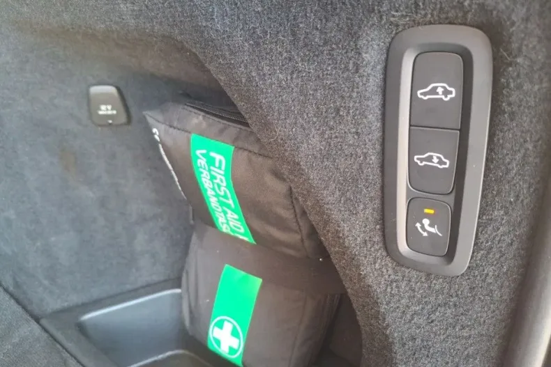 Volvo XC90 din 2024 cu 18.976 km - oferta VOL132405 - foto 21