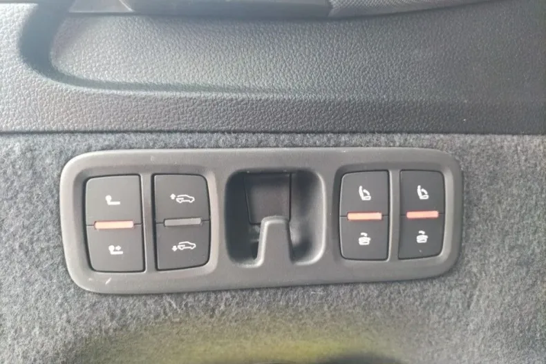 Audi Q7 din 2024 cu 19.214 km - oferta AUD132407 - foto 20