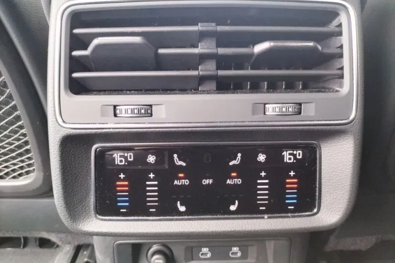 Audi Q7 din 2024 cu 19.214 km - oferta AUD132407 - foto 21