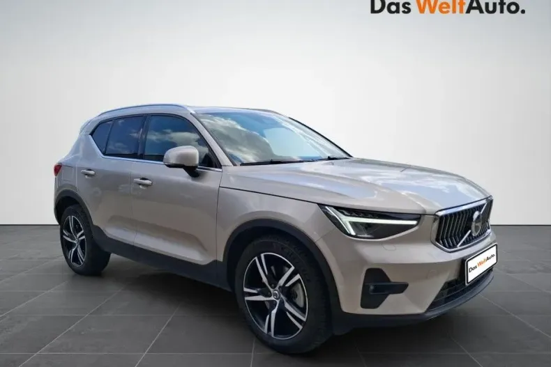 Volvo XC40 din 2023 cu 28.740 km - oferta VOL132409 - foto 2