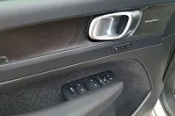 Volvo XC40 din 2023 cu 28.740 km - oferta VOL132409 - foto 10