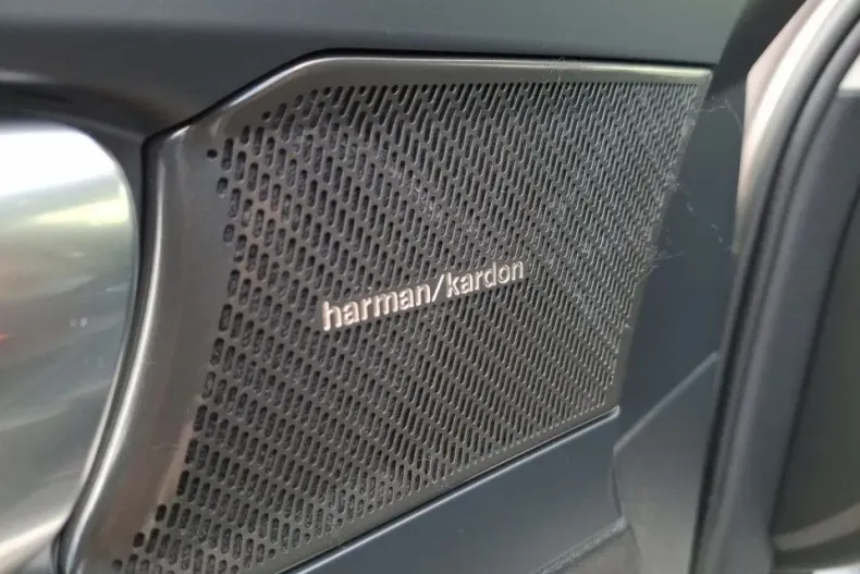 Volvo XC40 din 2023 cu 28.740 km - oferta VOL132409 - foto 16