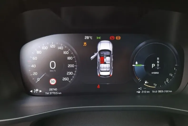 Volvo XC40 din 2023 cu 28.740 km - oferta VOL132409 - foto 18