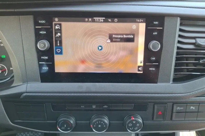 Volkswagen Transporter din 2022 cu 70.856 km - oferta VOL132411 - foto 16