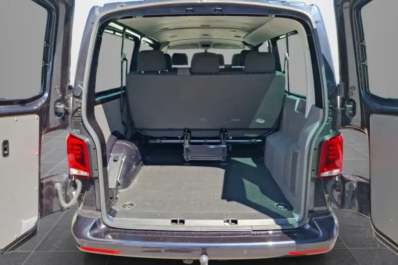 Volkswagen Transporter din 2022 cu 70.856 km - oferta VOL132411 - foto 17