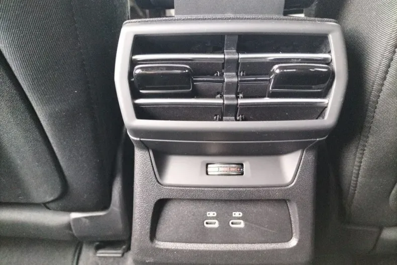 Audi A3 din 2024 cu 14.879 km - oferta AUD132414 - foto 21