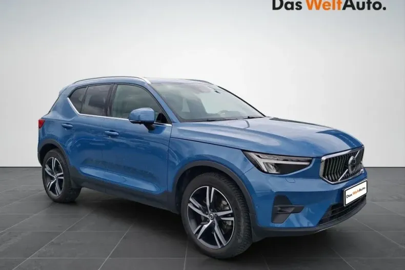 Volvo XC40 din 2023 cu 13.769 km - oferta VOL132421 - foto 8