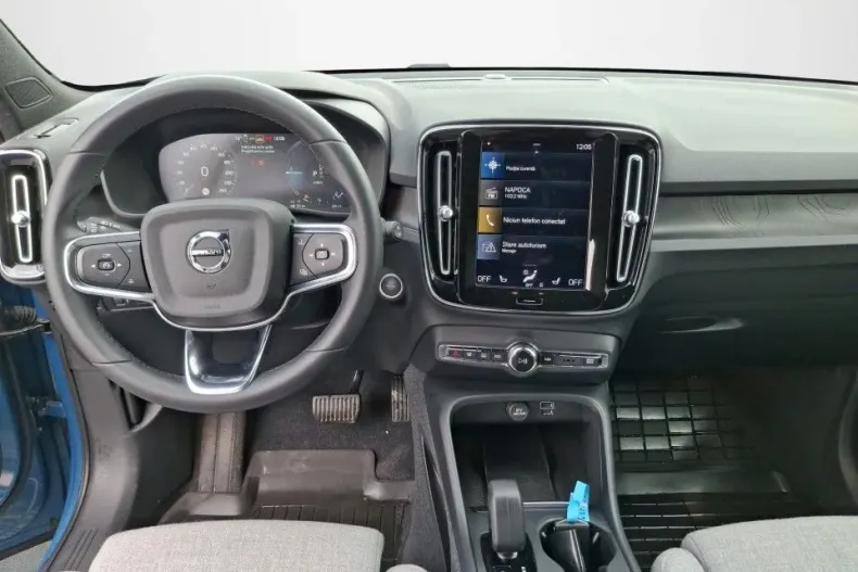 Volvo XC40 din 2023 cu 13.769 km - oferta VOL132421 - foto 14