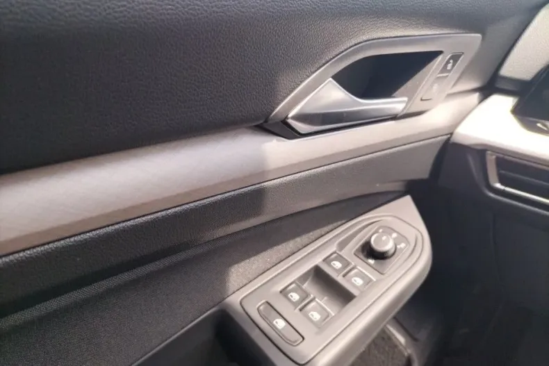 Volkswagen Golf din 2020 cu 32.286 km - oferta VOL132425 - foto 12