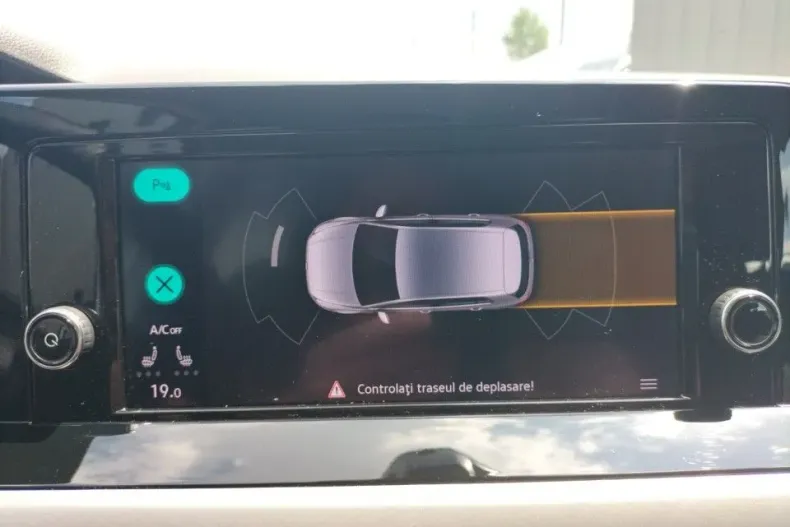 Volkswagen Golf din 2020 cu 32.286 km - oferta VOL132425 - foto 22