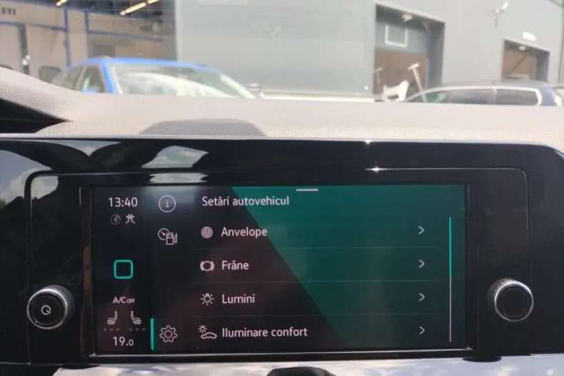 Volkswagen Golf din 2020 cu 32.286 km - oferta VOL132425 - foto 23