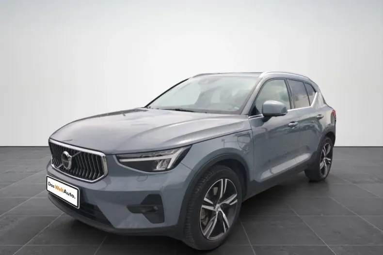 Volvo XC40 din 2022 cu 29.247 km - oferta VOL132427 - foto 1